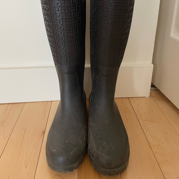 Tommy Hilfiger Tall Rain Boots - Picture 2 of 2